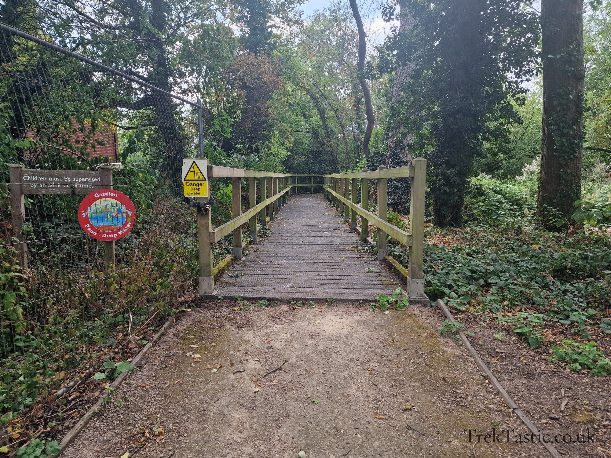 Attenborough Arboretum gallery image 10